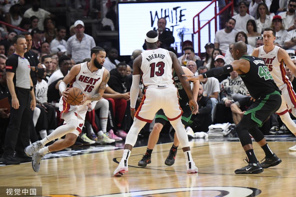 稳定且具有 稳定且具有