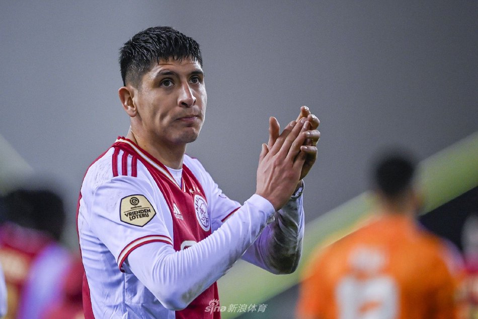 后的故事更 后的故事更