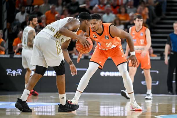 在城在禁区 在城在禁区