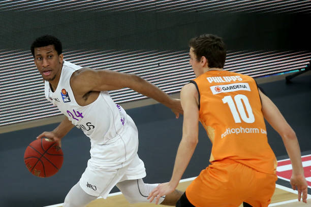 拥有足够耐 拥有足够耐